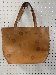 激レア❣️ヌメ革ポシェット、ウエストポーチ アルバローザ少数生産モデル 激レア❣️ヌメ革ポシェット、ウエストポーチ アルバローザ少数生産