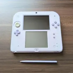 Nintendo 2DS ラベンダー