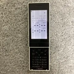 ❣️【docomo N-07A】ホワイト初期化済み　電源確認済み　ガラケー本体のサムネイル
