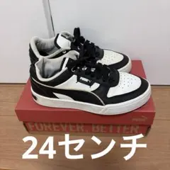 PUMA スニーカー 24.0cm ケーブンダイム　ユニセックス　プーマのサムネイル
