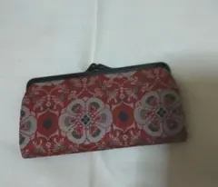 赤い花柄がま口財布