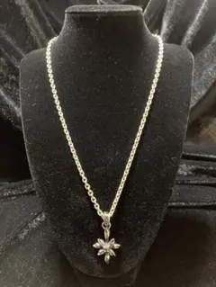 【わいん】NOREMID ネックレス POPUP限定 シルバーカラー わいん様専用】NOREMID ネックレス POPUP限定 シルバーカラー - メルカリ