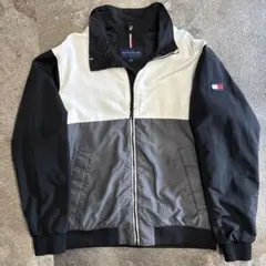 【美品】TOMMY HILFIGER ナイロンジャケット Lサイズ