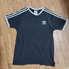 adidas tシャツのサムネイル