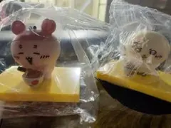 松屋 ちいかわ フィギュア 古本屋 カニ ラッコ