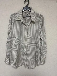 H&M 白ブラウス 羽織