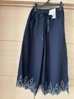 axes femme レース刺繍 ガウチョパンツ Mサイズ タグ付き未使用品