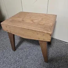 早い者勝ち　木製スツール　ディスプレイ　ビンテージ
