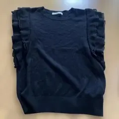 BE RADIANCE ブラックノースリーブニット