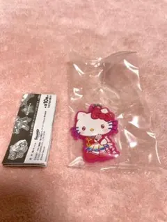 セーラームーン × サンリオ  ラバーマスコット　HELLO KITTY