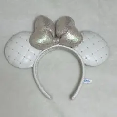 ディズニー カチューシャ レザーキルティング ホワイト
