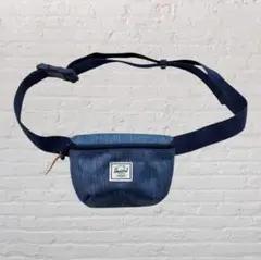 Herschel　ウエストポーチ　デニムブルー