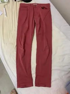 UNIQLO スリムフィット チノパン 赤
