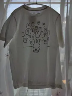 miffy's stories Tシャツ XXL　ミッフィー　ユニクロ