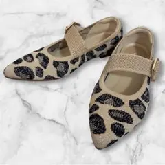 ビバイア　VIVAIA パンプス　ニット　ベージュ　ポインテッドトゥ　ストラップ