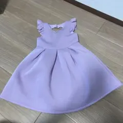 薄紫色 フリル付きドレス