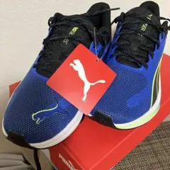 PUMA スニーカーシューズのサムネイル