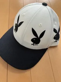 ⭐️新品⭐️プレイボーイ×HUF ベースボールキャップ　激レア　ユニセックスのサムネイル