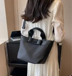リボン　黒 ショルダーバッグ　ハンドバッグ