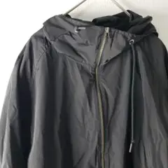 E40　UNIQLO　ナイロンジャケット