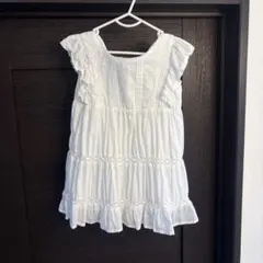 ホワイト フリル付き ワンピース