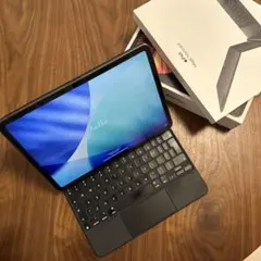 iPad Pro 11 第3世代 マジックキーボード バッテリー93% 診断済み