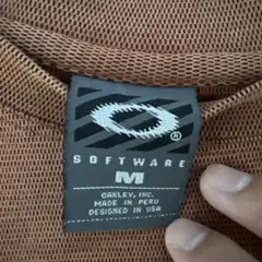 Oakley オレンジ Tシャツ M