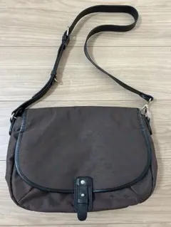 Item thumbnail for item c63f5e2e-a8c0-40aa-a259-65a9e08def32