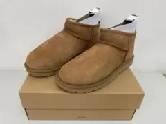 未使用品 UGG アグ クラシック ウルトラ ミニ ムートン ブーツ 24cm