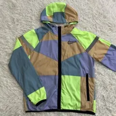 美品 NIKE ナイキ ランニング ウインドブレーカー Mサイズ パッチワーク