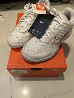 2026年最新】nike テニスシューズ ナダルの人気アイテム - メルカリ