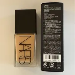 VIENNA 02176 NARS ライトリフレクティング ファンデーションのサムネイル