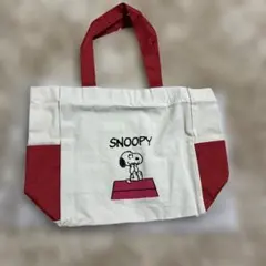 【新品】スヌーピー ポケット付デザイントートのサムネイル