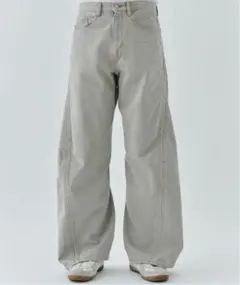 NVRFRGT 3D TWISTED WIDELEG JEANS