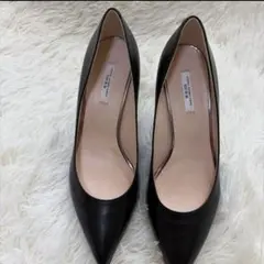 セブントゥエルブサーティ LovelyWalk パールヒールパンプス　24.5のサムネイル
