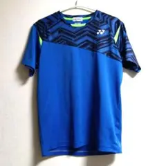 ヨネックス ゲームシャツ　サイズL首周りは 袖 タグ を見ると使用感はなし