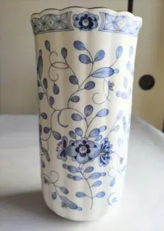 未使用　NARUMI ナルミ　ミラノ　花瓶　フラワーベース　壺 NARUMI ナルミ ミラノ フラワーベース 花瓶 花入 花器 ボーン