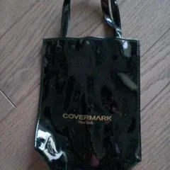 ロゴ入り黒トートバッグ