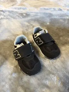 New Balance 574 ベビーシューズ 黒