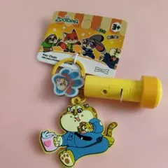ズートピア クロウハウザー キーホルダー ライト付き