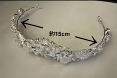 クリスタル花モチーフティアラ