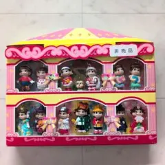 不二家 ペコちゃん キーホルダ１３体＋1匹セット 非売品のサムネイル