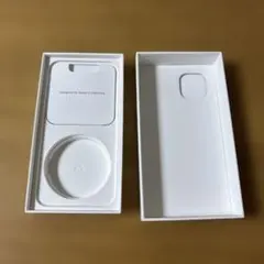 Apple iPhone 13 空き箱　ピン
