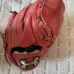 絶版 Under Armour 硬式グローブ 赤