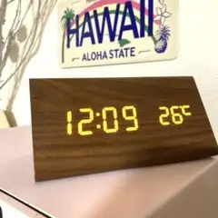 未使用に近いwood調デジタル置時計 USB接続　ブラウン　温度計　（電池も可）