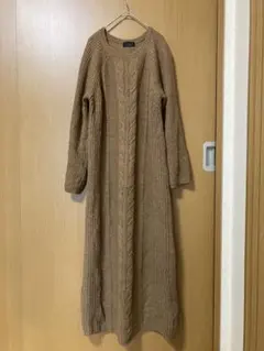 Item thumbnail for item 2ae7d7b8-e0fd-4d60-b7e5-b39820c0f3bc