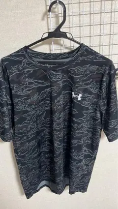 アンダーアーマー　Under Armour カモフラ Tシャツ 半袖