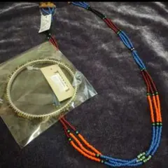 ビーズネックレスとブレスレットセット