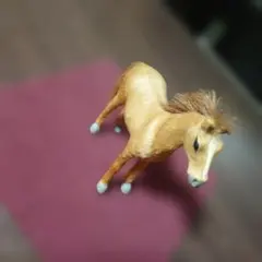 リアルファー リアルな馬の置物