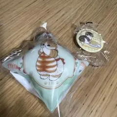 mofusand ×くら寿司 クッションチャーム・缶バッチ